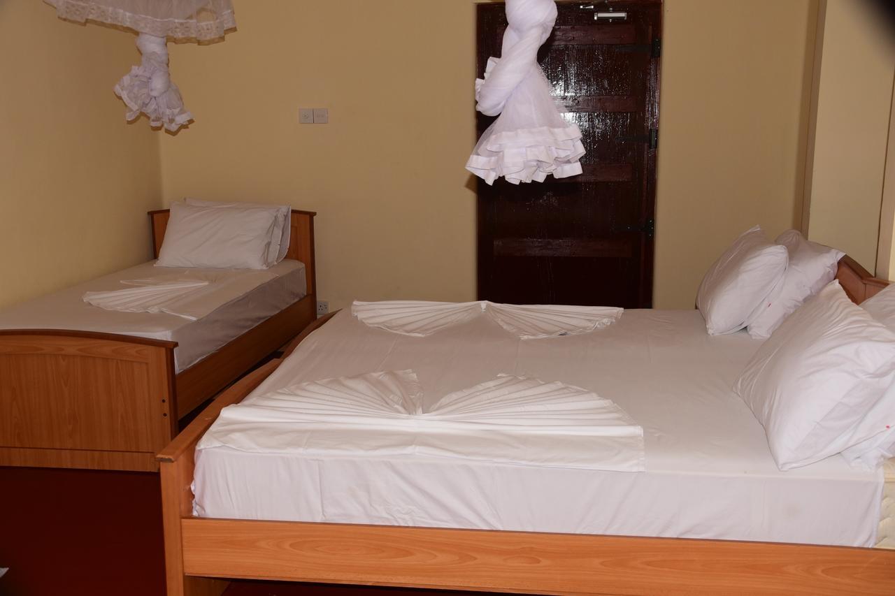 Hotel Swiss Garden Tourist Rest Anuradhapura Exterior foto