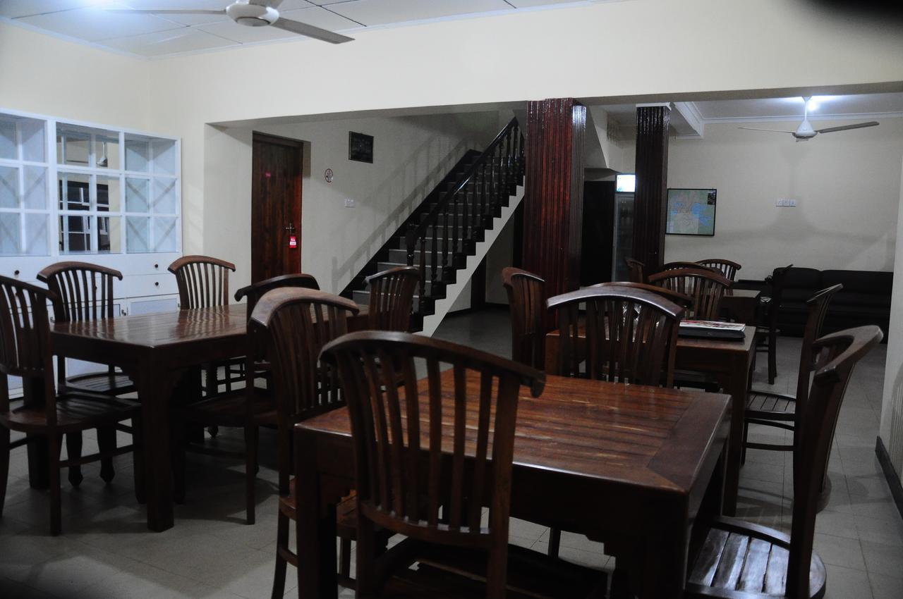 Hotel Swiss Garden Tourist Rest Anuradhapura Exterior foto