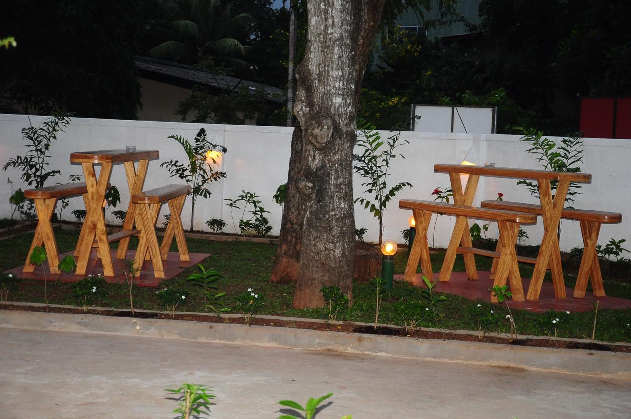 Hotel Swiss Garden Tourist Rest Anuradhapura Exterior foto