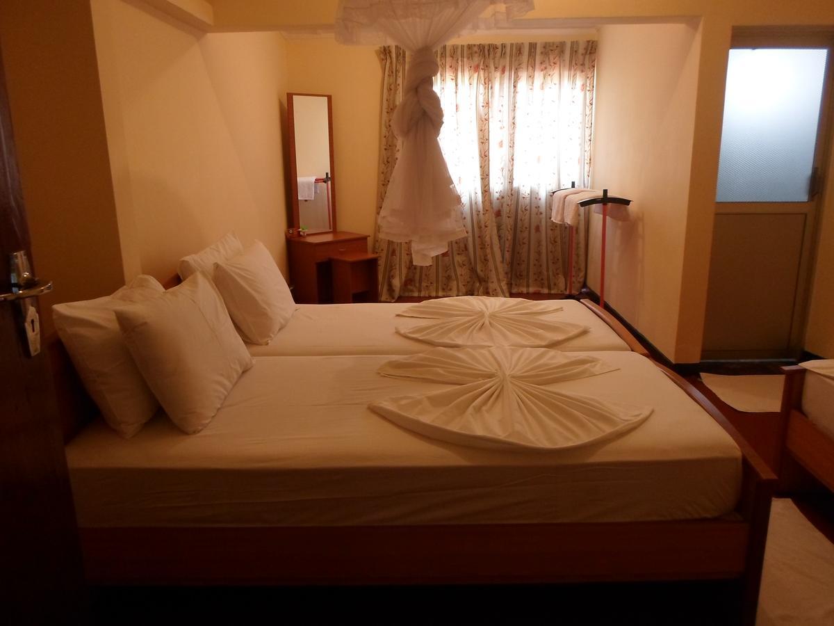 Hotel Swiss Garden Tourist Rest Anuradhapura Exterior foto