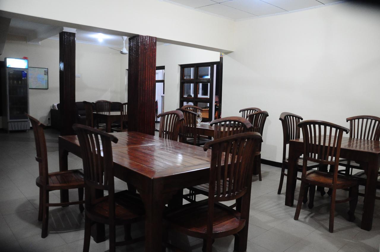 Hotel Swiss Garden Tourist Rest Anuradhapura Exterior foto