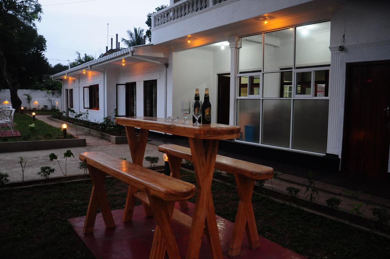 Hotel Swiss Garden Tourist Rest Anuradhapura Exterior foto