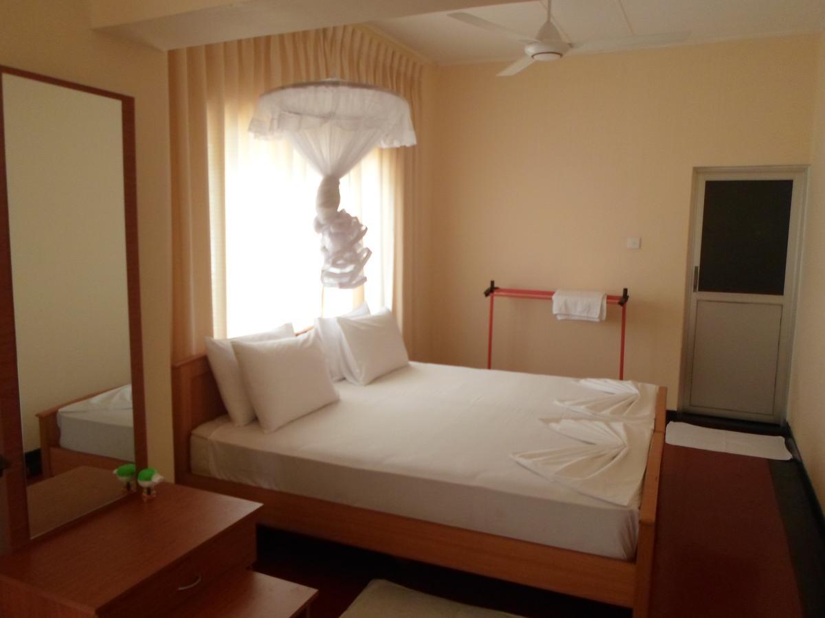 Hotel Swiss Garden Tourist Rest Anuradhapura Exterior foto