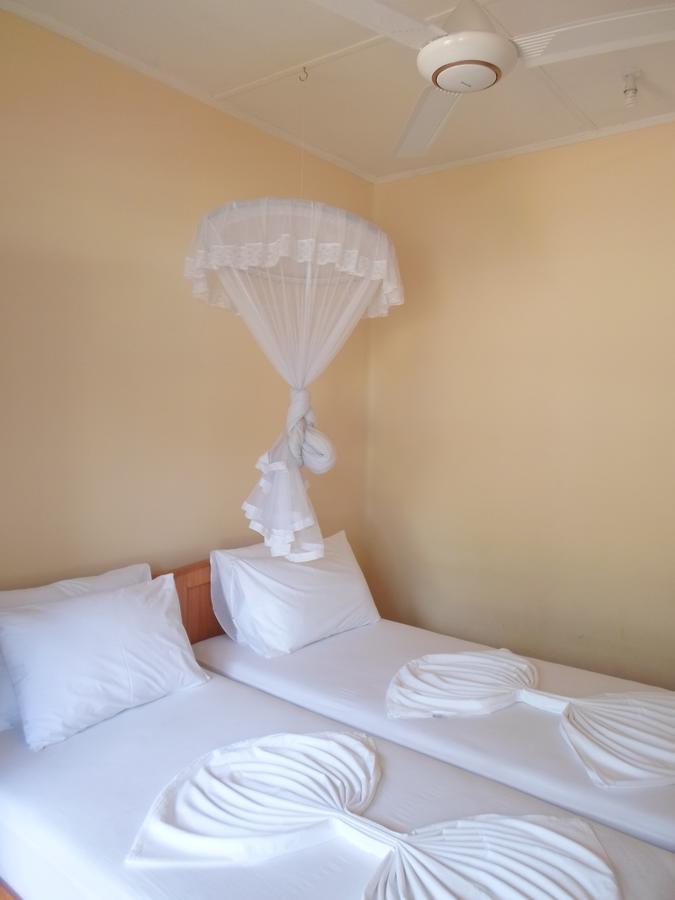Hotel Swiss Garden Tourist Rest Anuradhapura Exterior foto